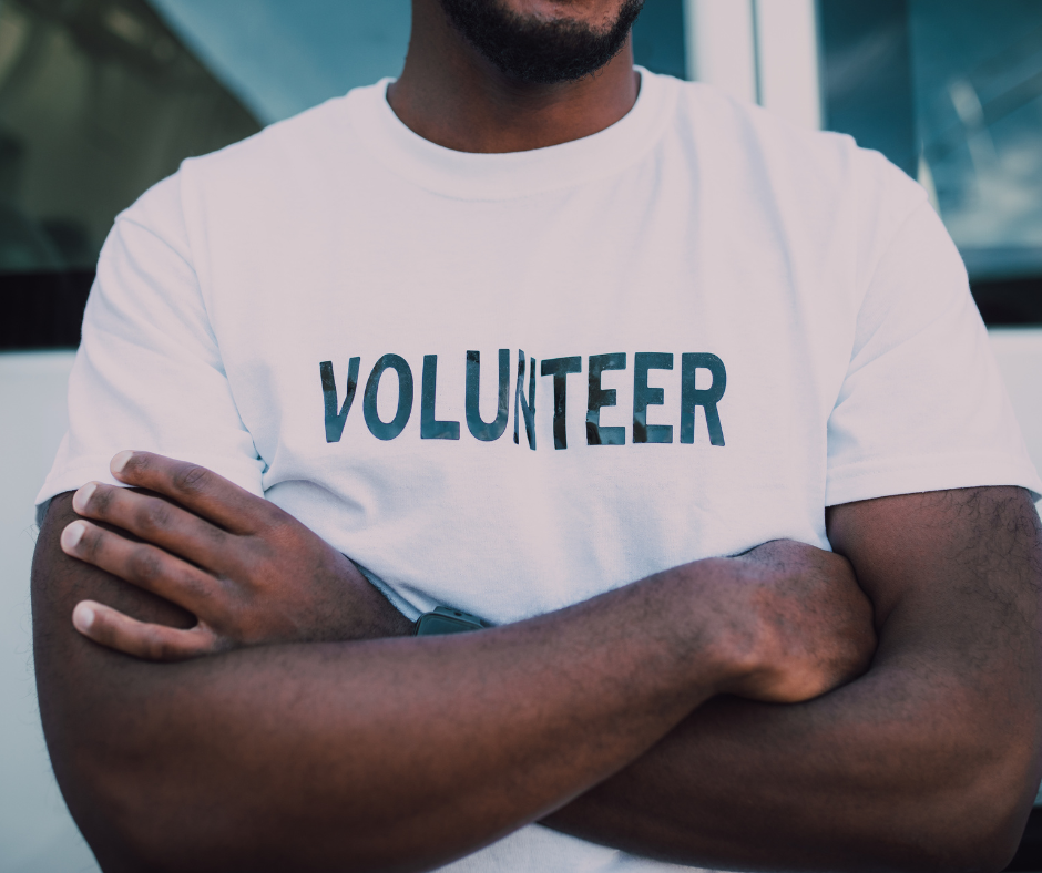 volunteer in a nonprofit volunteer in a nonprofit