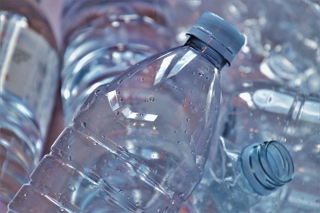 plastic-bottles-in-a-water-bottling-factory