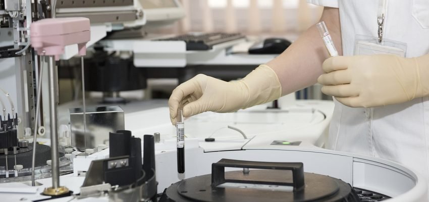 genetic testing laboratory for precision medicine